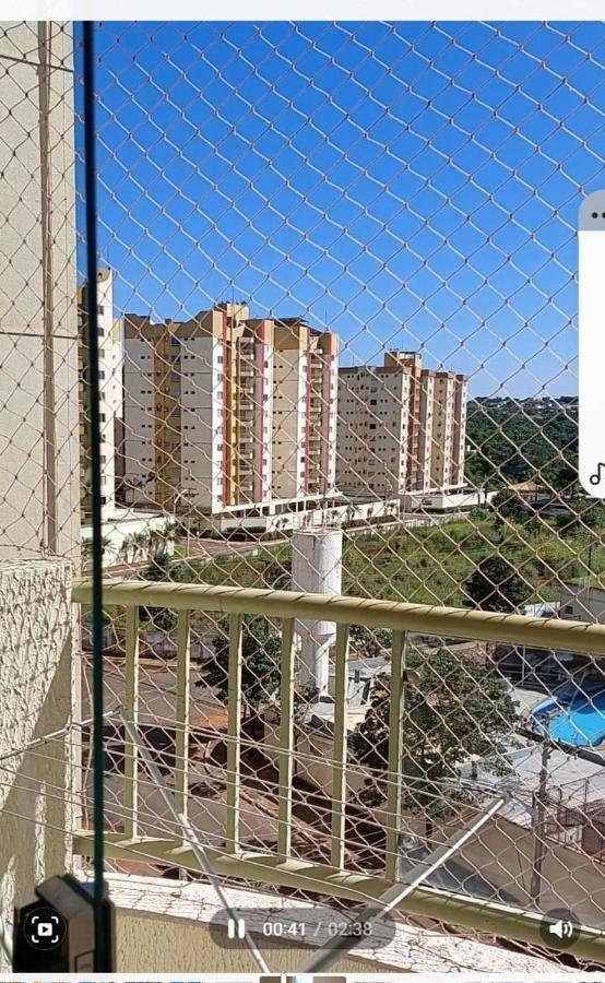 Casa Da Madeira Apartment Caldas Novas Luaran gambar